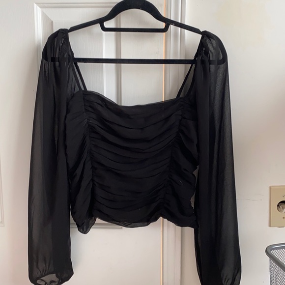 Mesh sleeve, rouched top - Picture 1 of 1